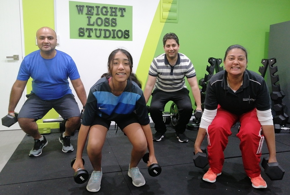 Group-squats-Weight-Loss-Studios.jpg